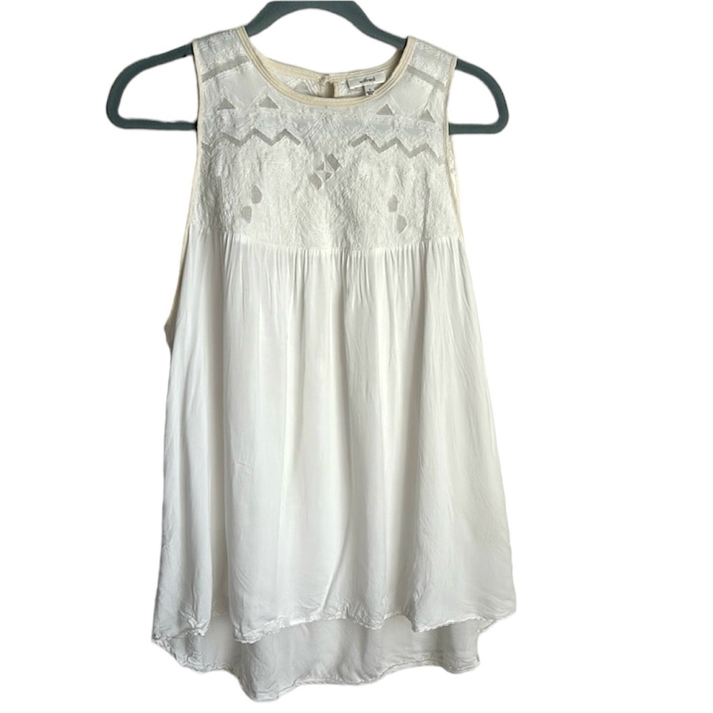 WILFRED white sleeveless blouse size small lace top keyhole back 100% Modal